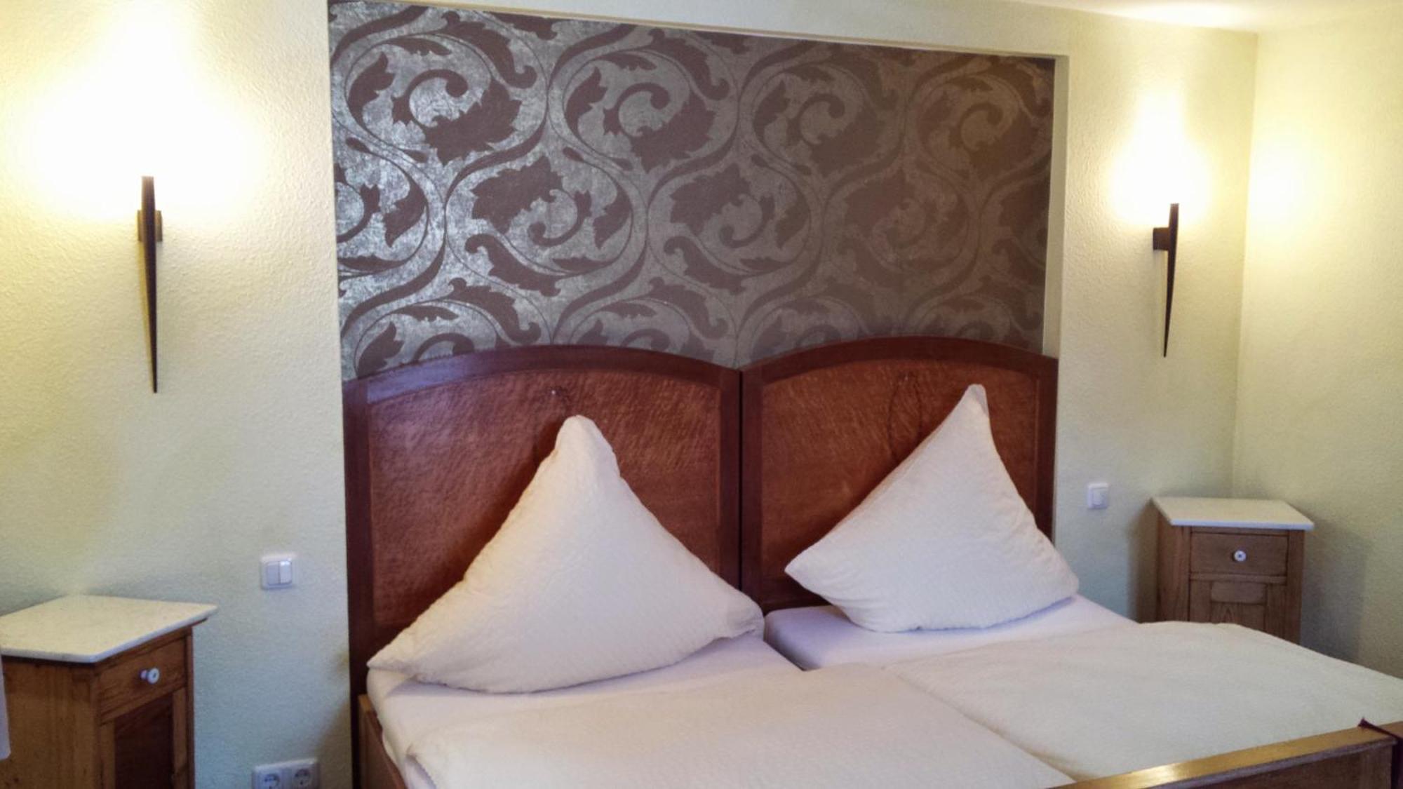 Fachwerk-Hotel Eisenbart Munden  Bilik gambar
