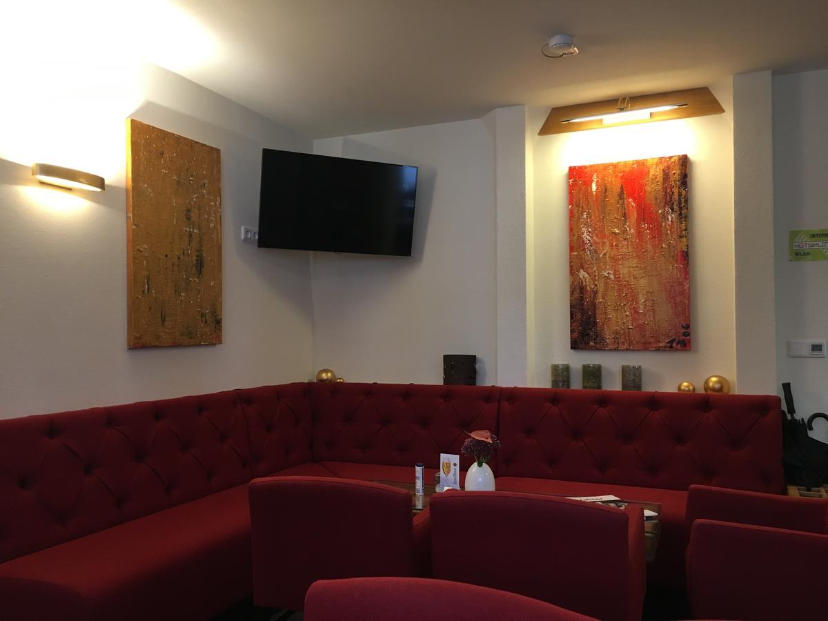 Fachwerk-Hotel Eisenbart Munden  Luaran gambar