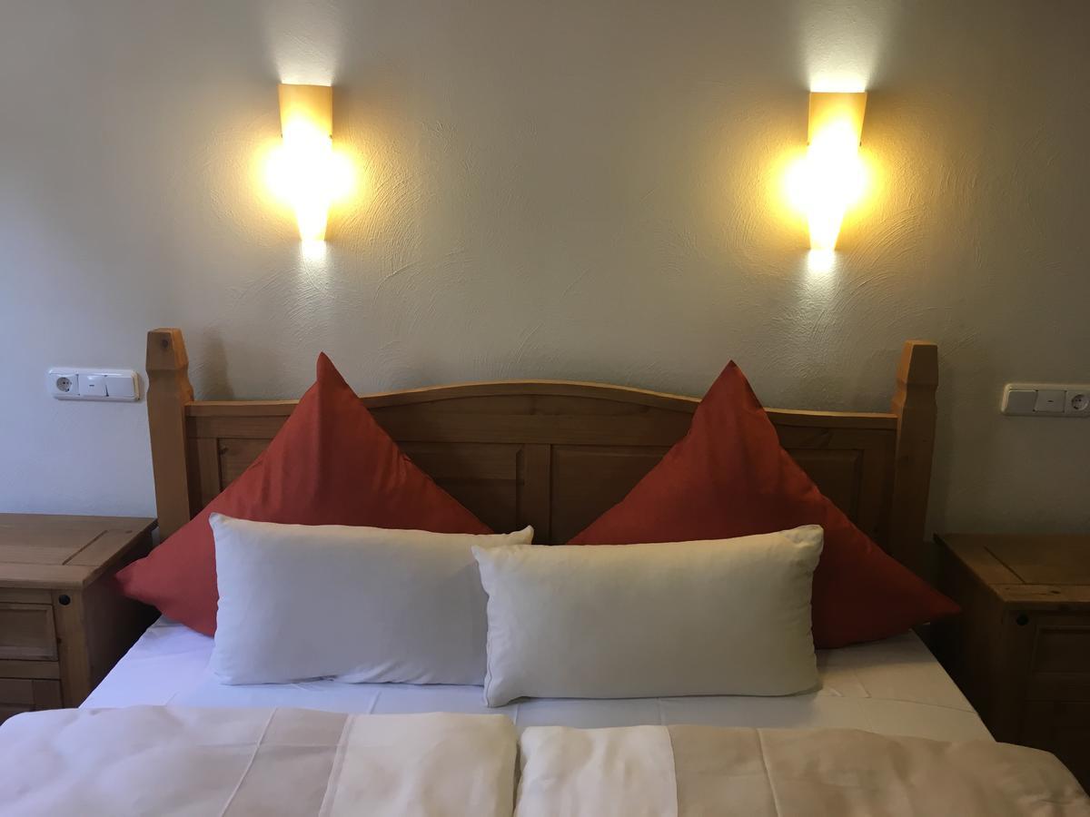 Fachwerk-Hotel Eisenbart Munden  Luaran gambar