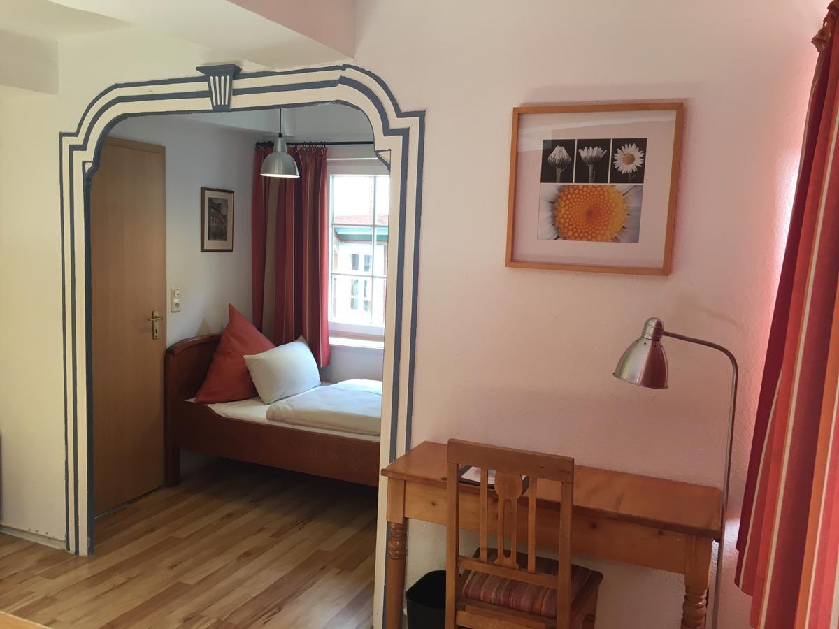 Fachwerk-Hotel Eisenbart Munden  Luaran gambar